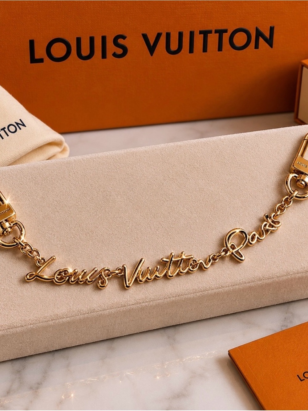 Luxury Louis Vuitton Gold Script Logo Chain bag chain- FULL INCLUSION 😍
